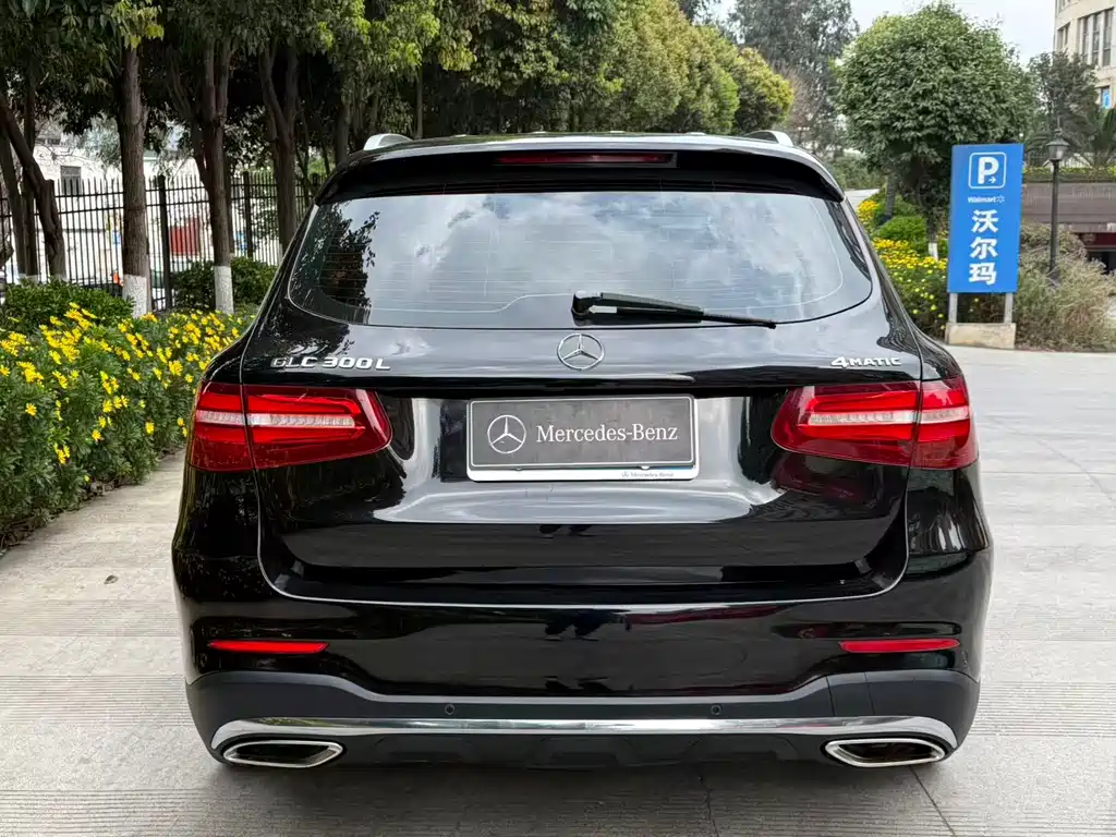 Mercedes-Benz GLC 2018 GLC 300 4MATIC luxury model купить на сайте DeffCars
