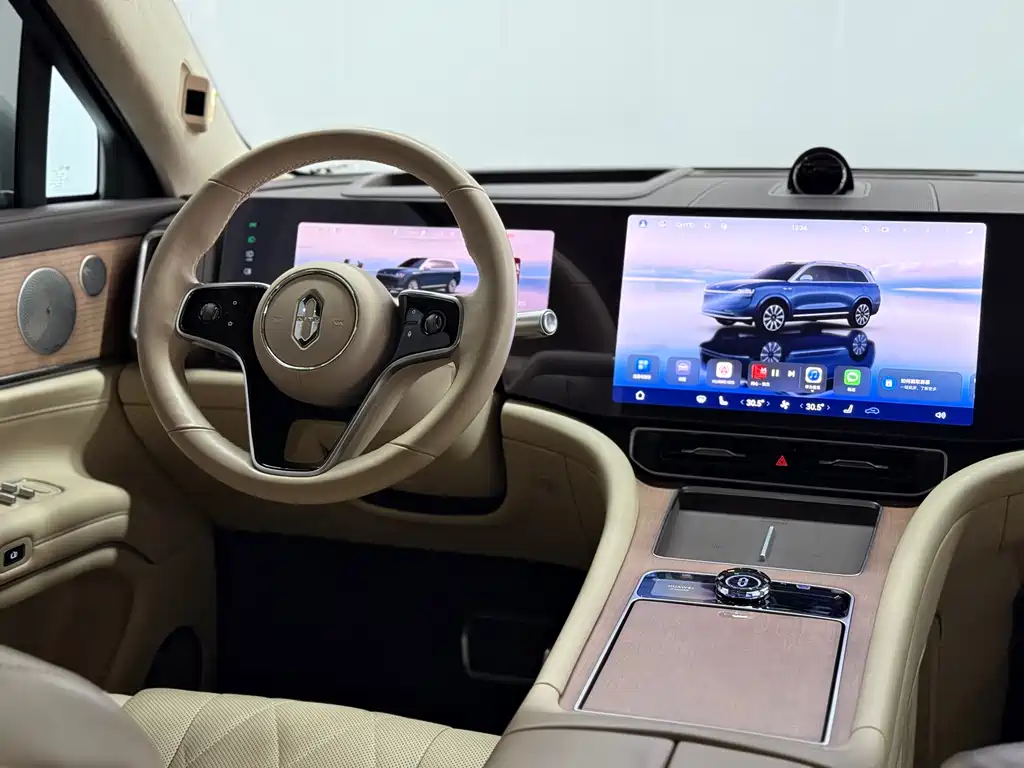 Wenjie M9 2024 extended range Ultra version 42kWh 6-seater version купить на сайте DeffCars