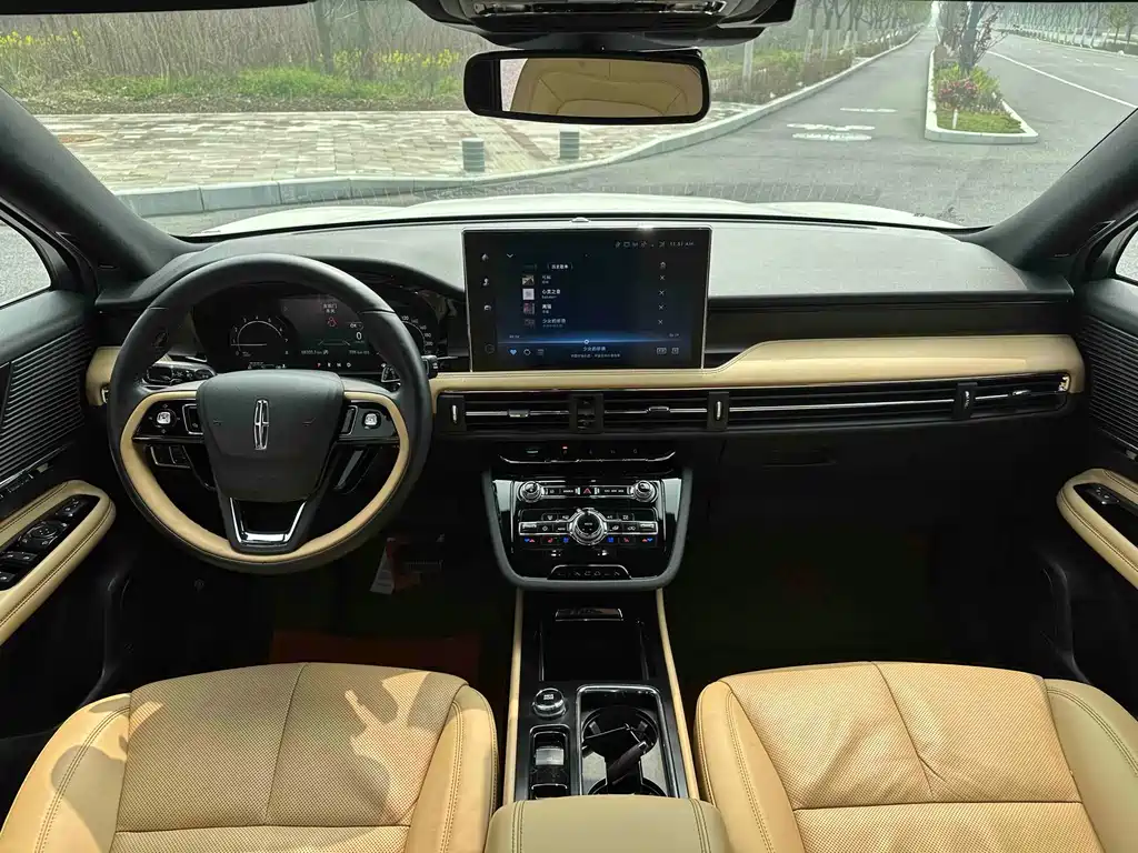 Adventurer 2021 2.0T Two-wheel drive Premium Edition купить на сайте DeffCars