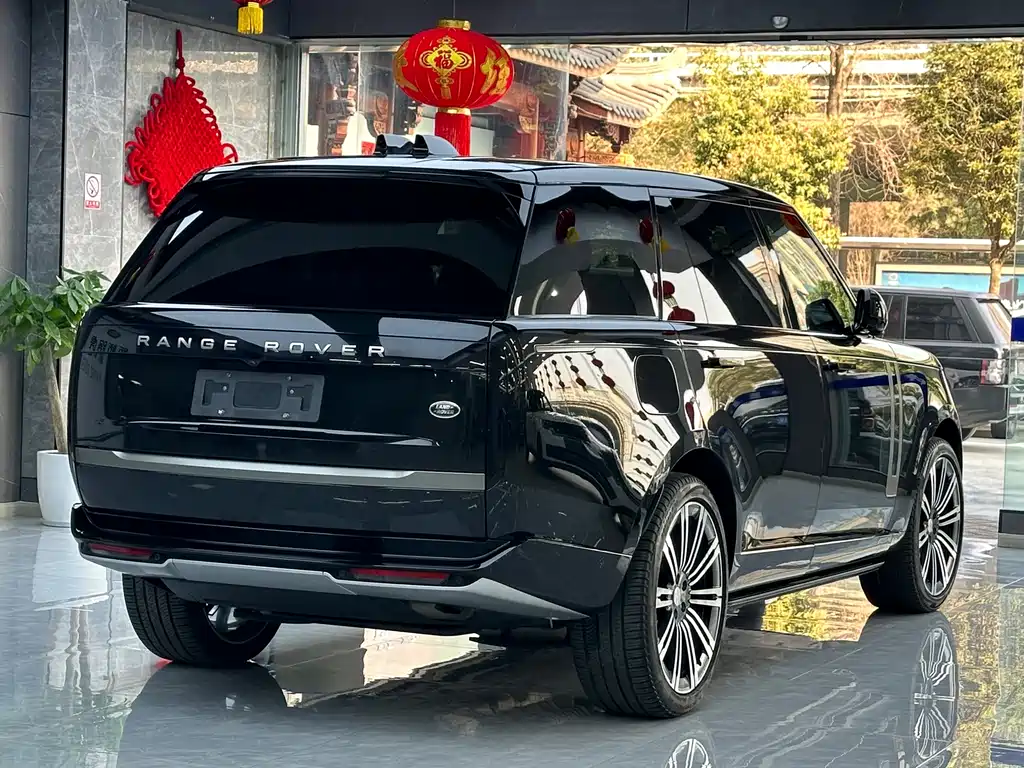 Range Rover 2023 3.0 L6 400PS Seven-seater Extended Edition купить на сайте DeffCars