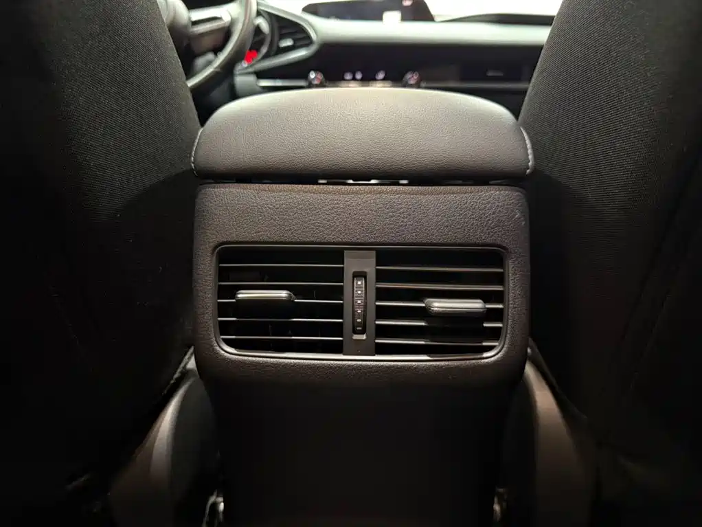 Mazda3 Angkesela 2021 2.0L automatic quality version купить на сайте DeffCars