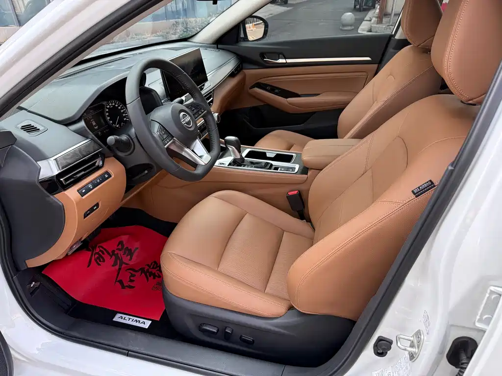 Teana 2024 2.0L XE True Heart Edition купить на сайте DeffCars