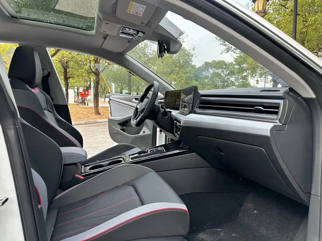 Lingdu 2025 Lingdu L 280TSI DSG Hot Edition купить на сайте DeffCars