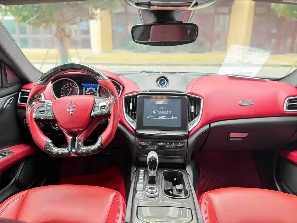 Ghibli 2017 3.0T Standard Edition купить на сайте DeffCars