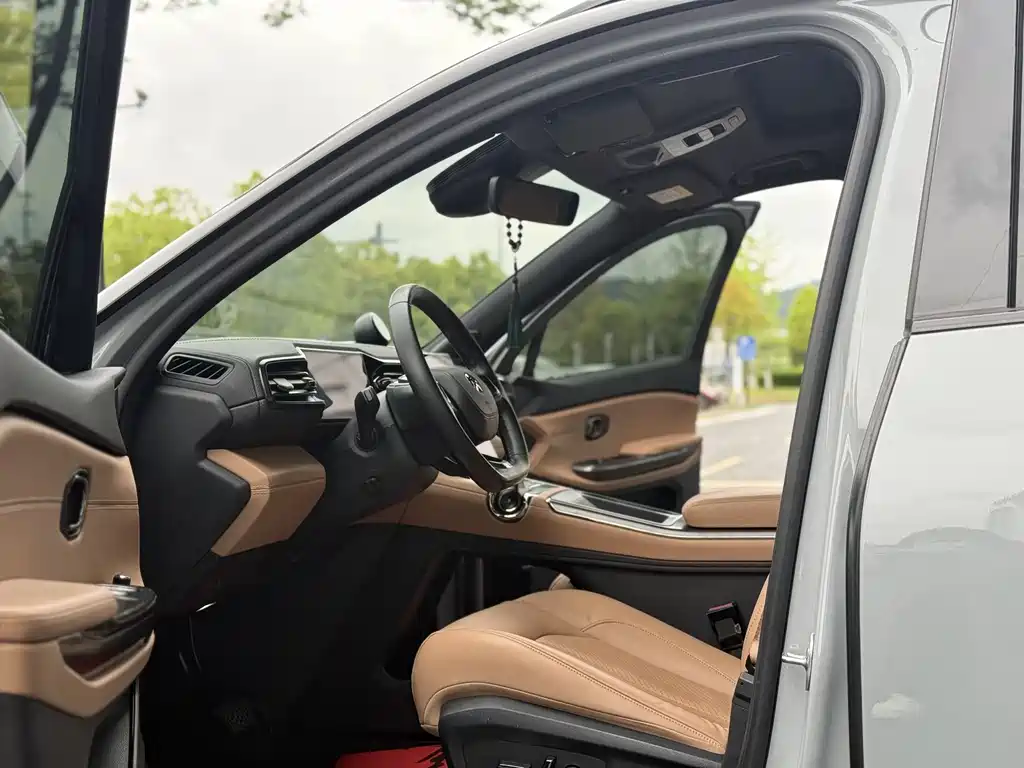 NIO ES6 2020 600KM Sports Edition купить на сайте DeffCars