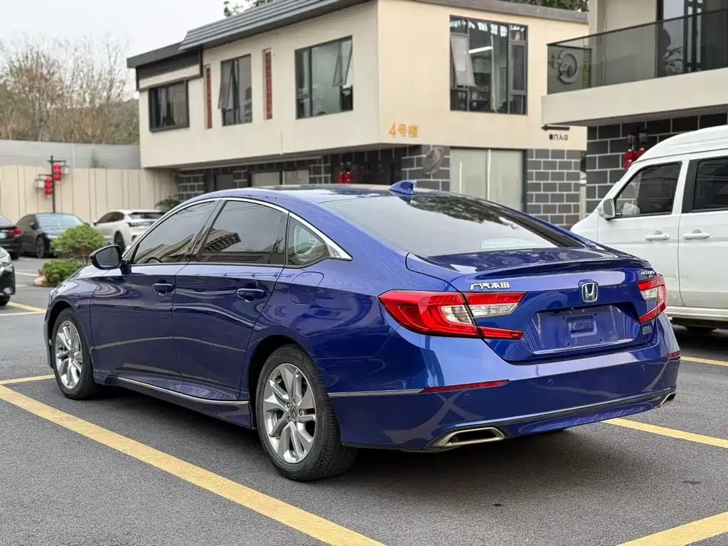 Accord 2018 260TURBO Elite Edition National V купить на сайте DeffCars