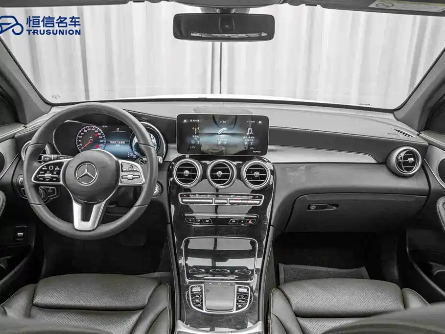 Mercedes-Benz GLC 2020 facelift GLC 260 L 4MATIC dynamic купить на сайте DeffCars