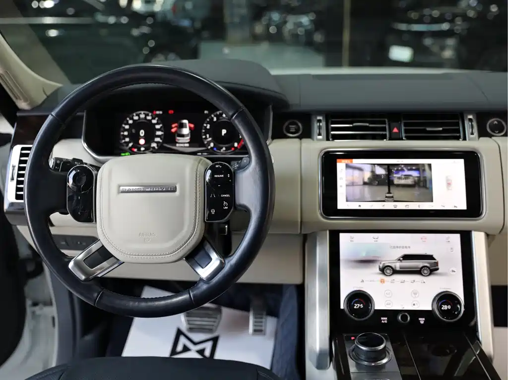 Range Rover 2021 3.0 L6 Legend Extended Classic Edition купить на сайте DeffCars