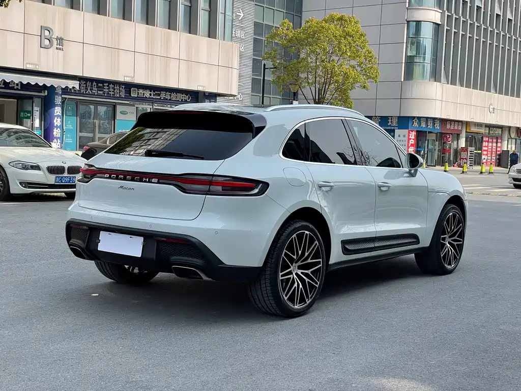 Macan 2023 Macan 2.0T купить на сайте DeffCars