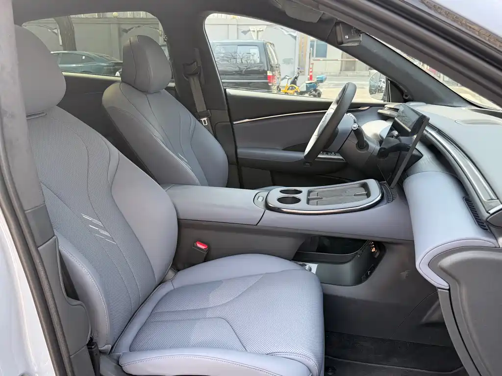 Xpeng G7 2025 Model 702 Super Long Battery Life Max купить на сайте DeffCars