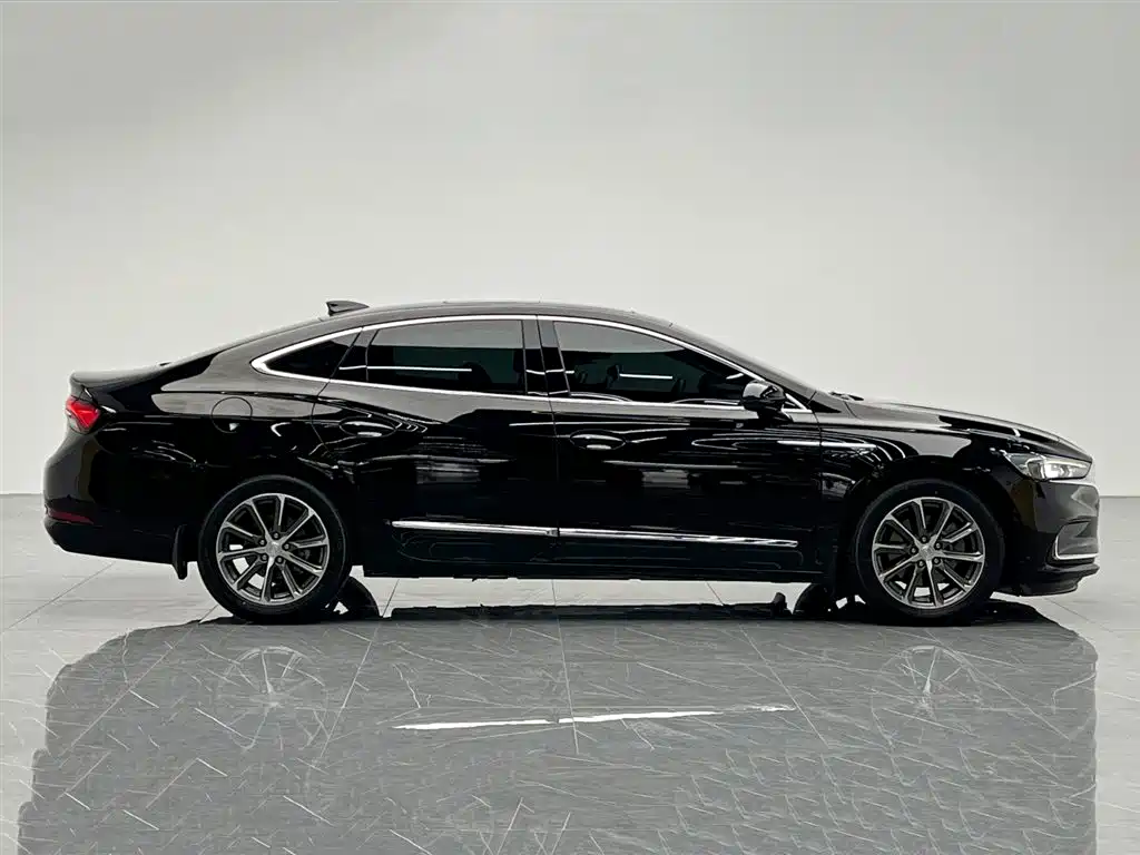 LaCrosse 2022 652T luxury model купить на сайте DeffCars