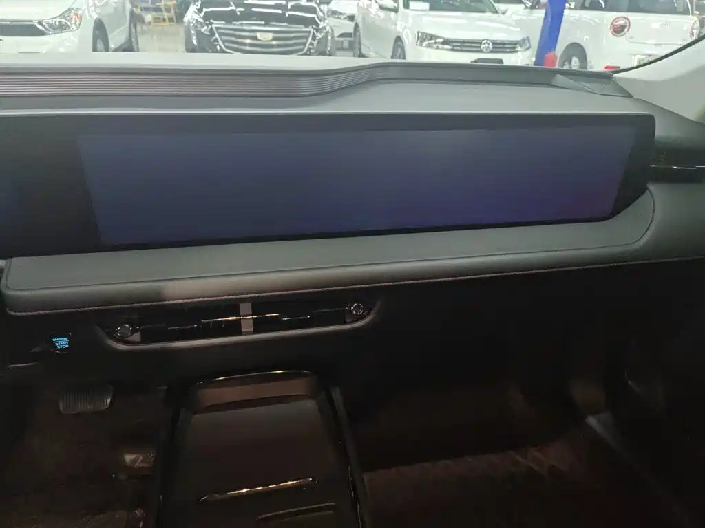 Mondeo 2022 facelift EcoBoost 245 luxury model купить на сайте DeffCars