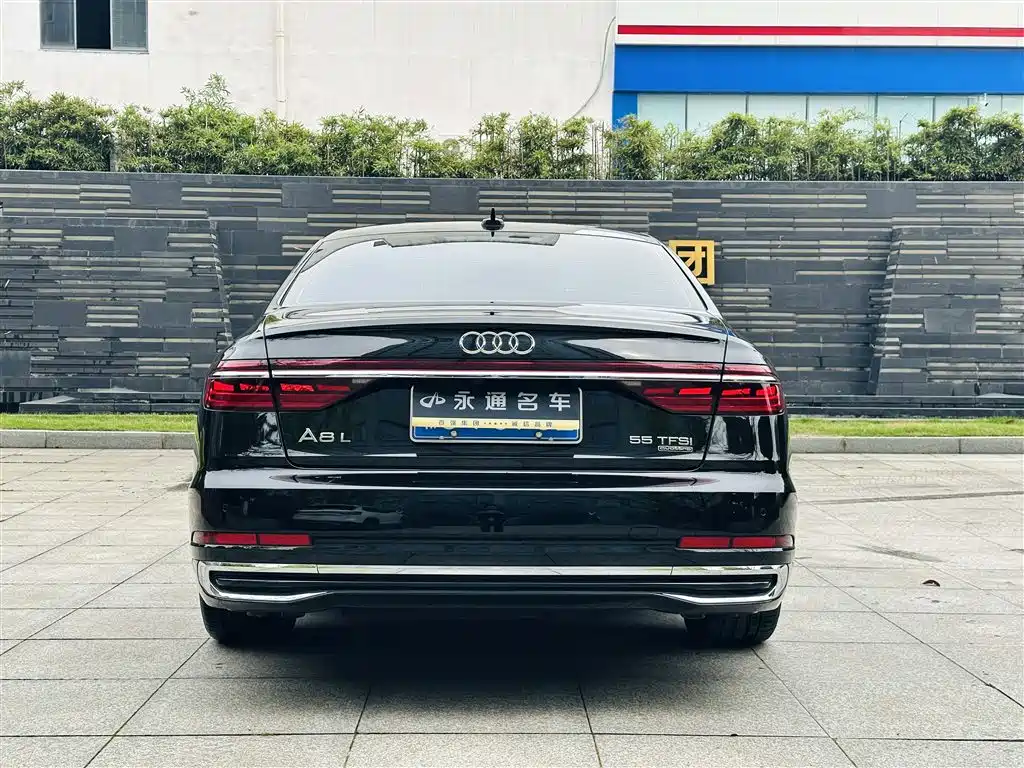 Audi A8 2024 A8L 55 TFSI quattro flagship model купить на сайте DeffCars