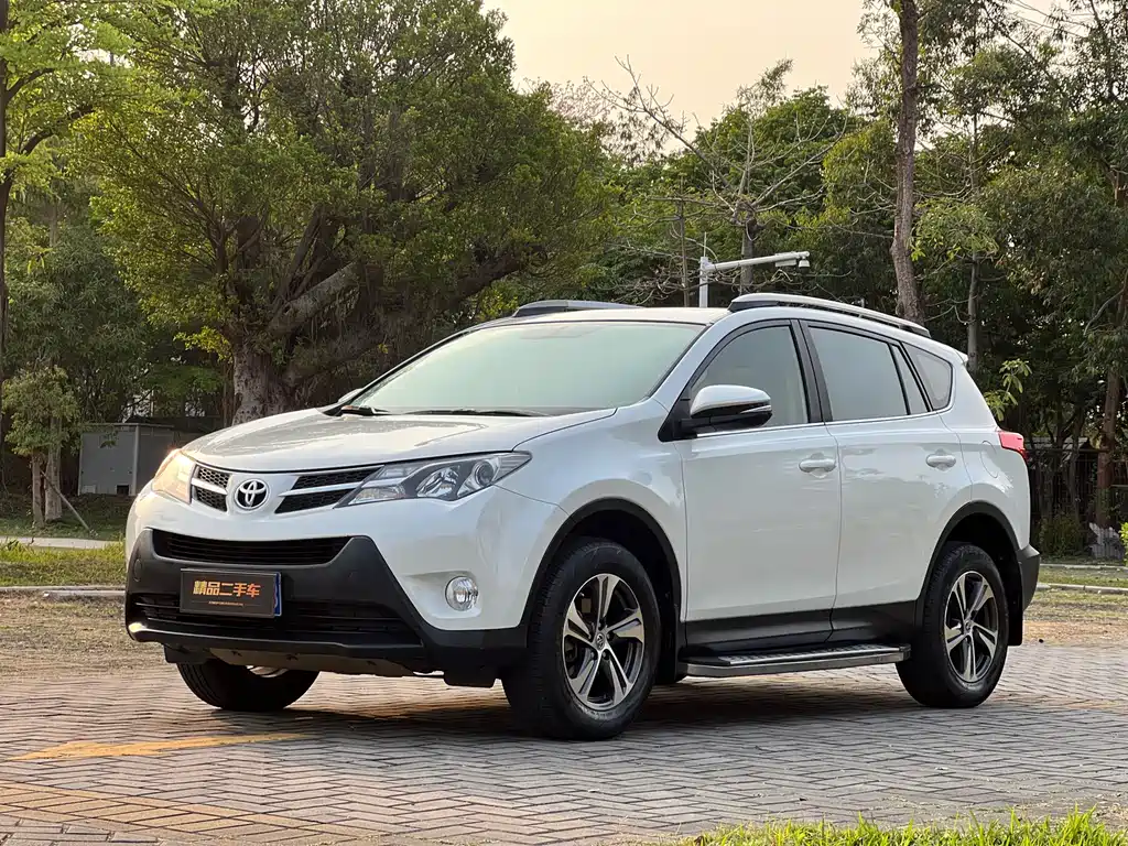 RAV4 Rongfang 2015 2.0L CVT two-wheel drive fashion version купить на сайте DeffCars