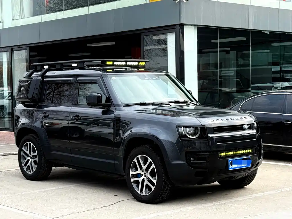 Land Rover Defender 2024 110 3.0T P400 Dark Special Edition купить на сайте DeffCars