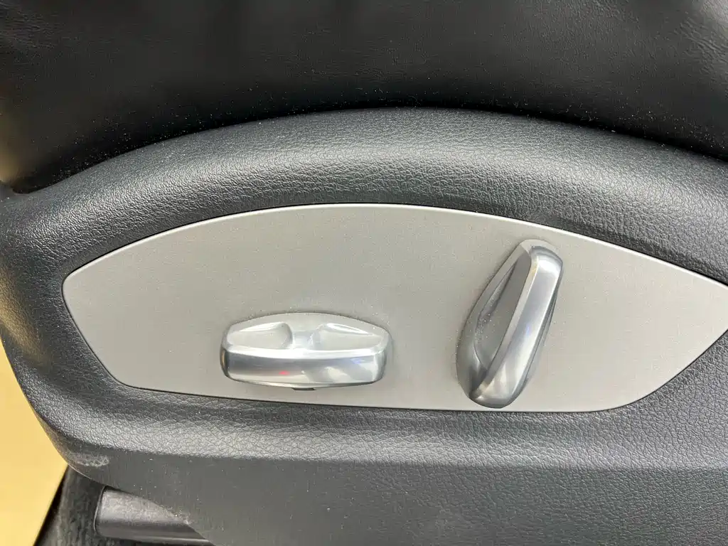 Cayenne 2016 Cayenne Platinum Edition 3.0T купить на сайте DeffCars