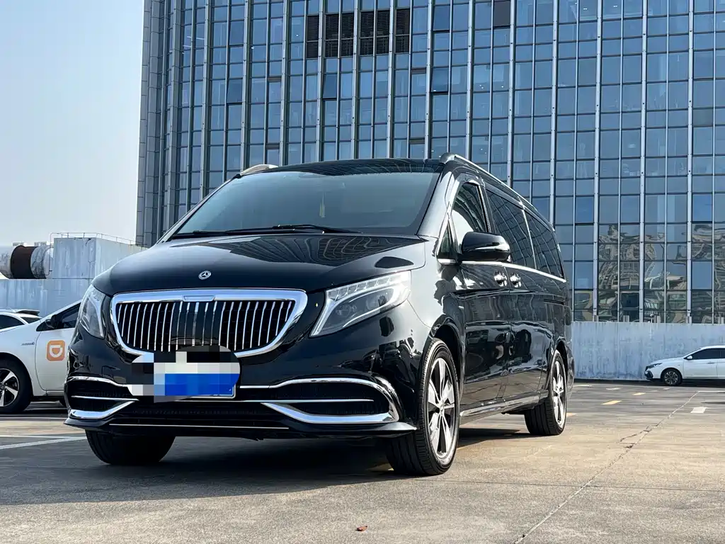 Mercedes-Benz V-Class 2017 V 260 L Premium Extended Edition купить на сайте DeffCars