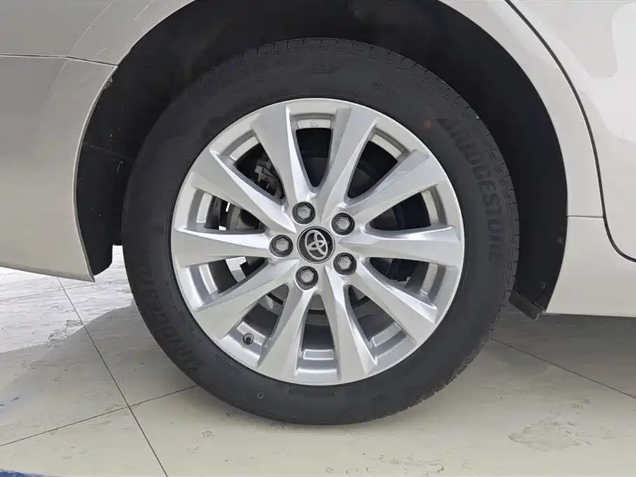 Camry 2019 2.0G Deluxe Edition National VI купить на сайте DeffCars