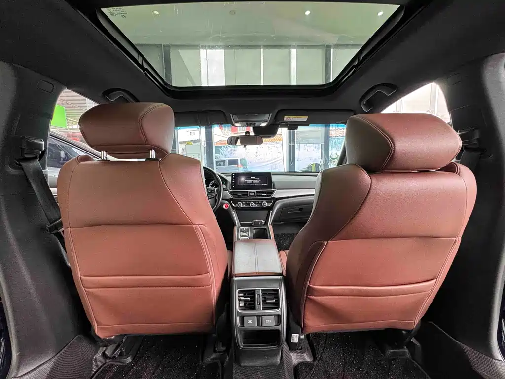 Inspire 2022 Hybrid 2.0L Clean Edition купить на сайте DeffCars