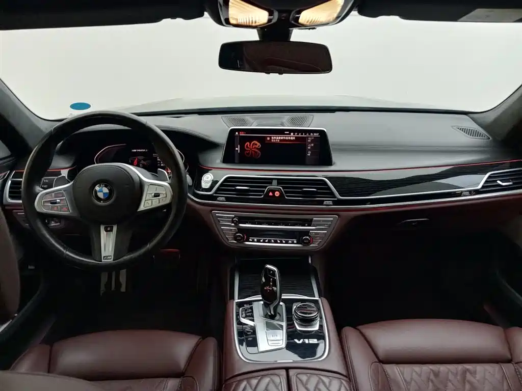 BMW 7 Series 2019 M760Li xDrive V12 Sports Package купить на сайте DeffCars