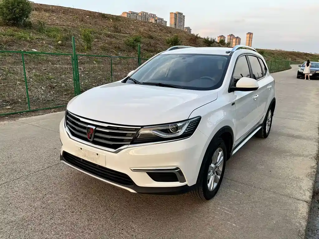 Roewe RX5 2018 20t 2WD Manual Deluxe Edition купить на сайте DeffCars