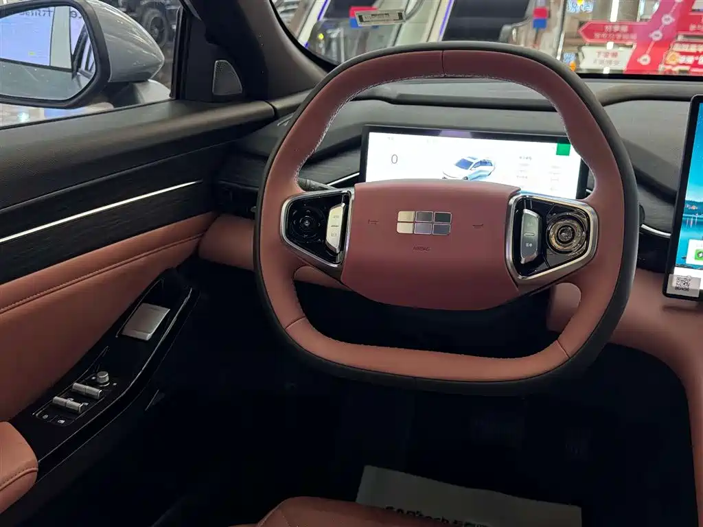 Galaxy L6 2025 EM-i 140km Discovery+ Edition купить на сайте DeffCars