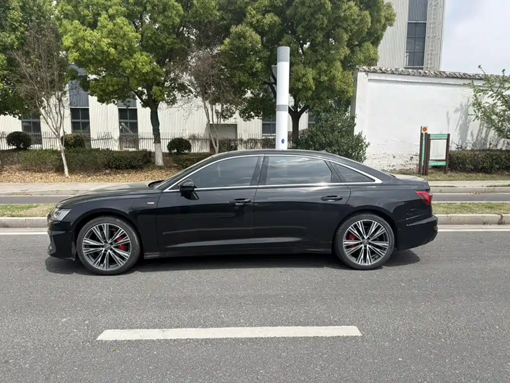 Audi A6L 2021 45 TFSI quattro premium dynamic model купить на сайте DeffCars