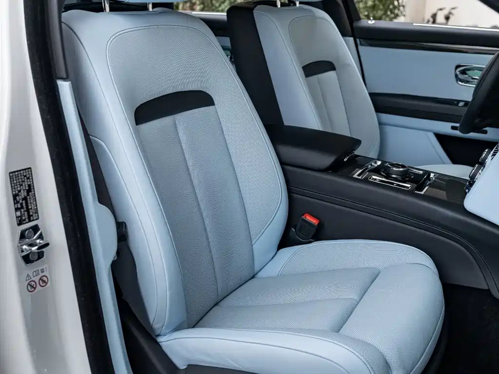 Ghost 2022 6.7T Black Badge купить на сайте DeffCars