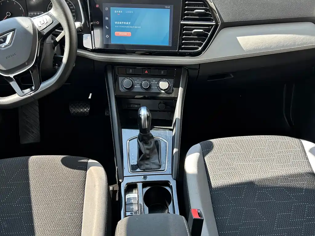 Jetta VS5 2023 280TSI automatic aggressive model купить на сайте DeffCars