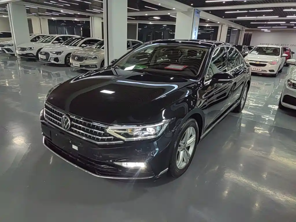 Magotan 2023 2 million commemorative edition 280TSI DSG comfort model купить на сайте DeffCars