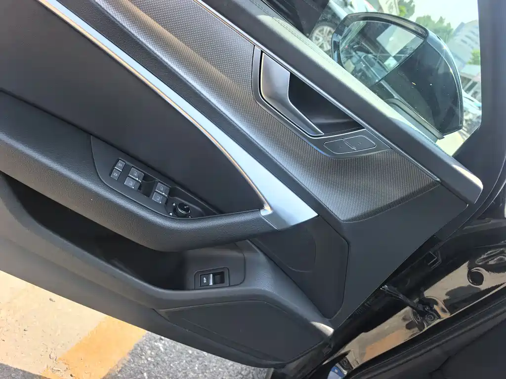 Audi A6L 2023 45 TFSI Premium Dynamic Model купить на сайте DeffCars