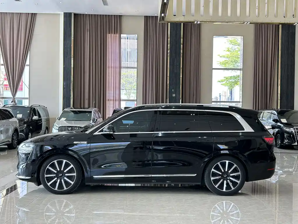 Wenjie M9 2024 extended range Ultra version 42kWh 6-seater version купить на сайте DeffCars