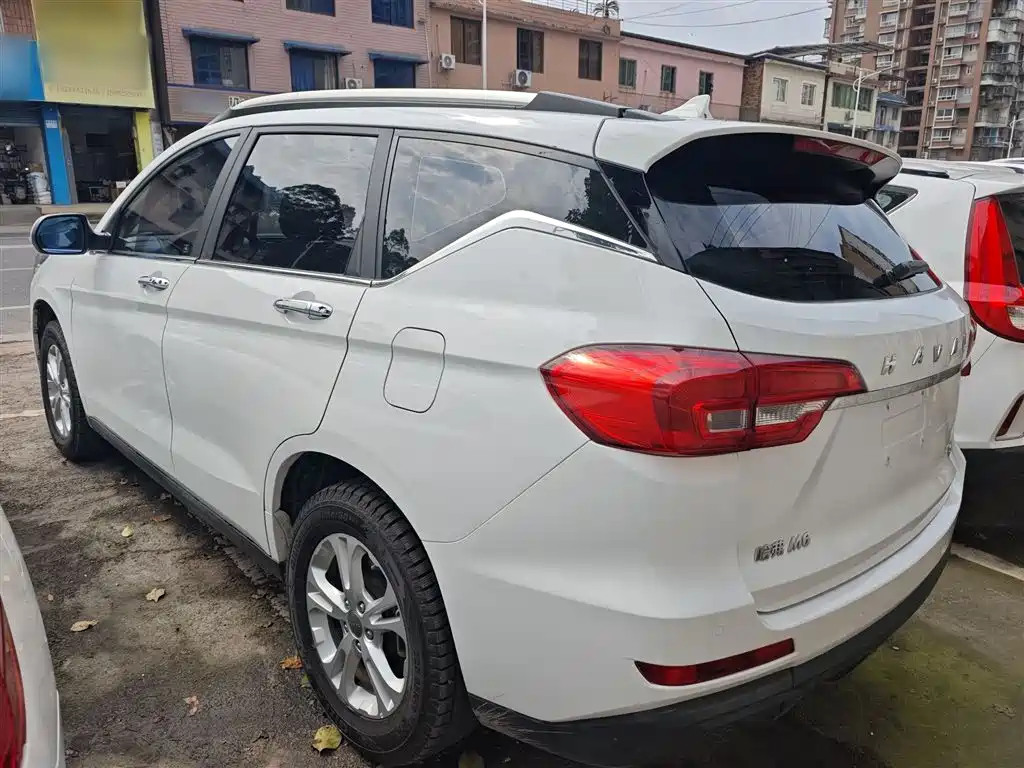 Haval M6 2017 1.5T automatic two-wheel drive urban model купить на сайте DeffCars