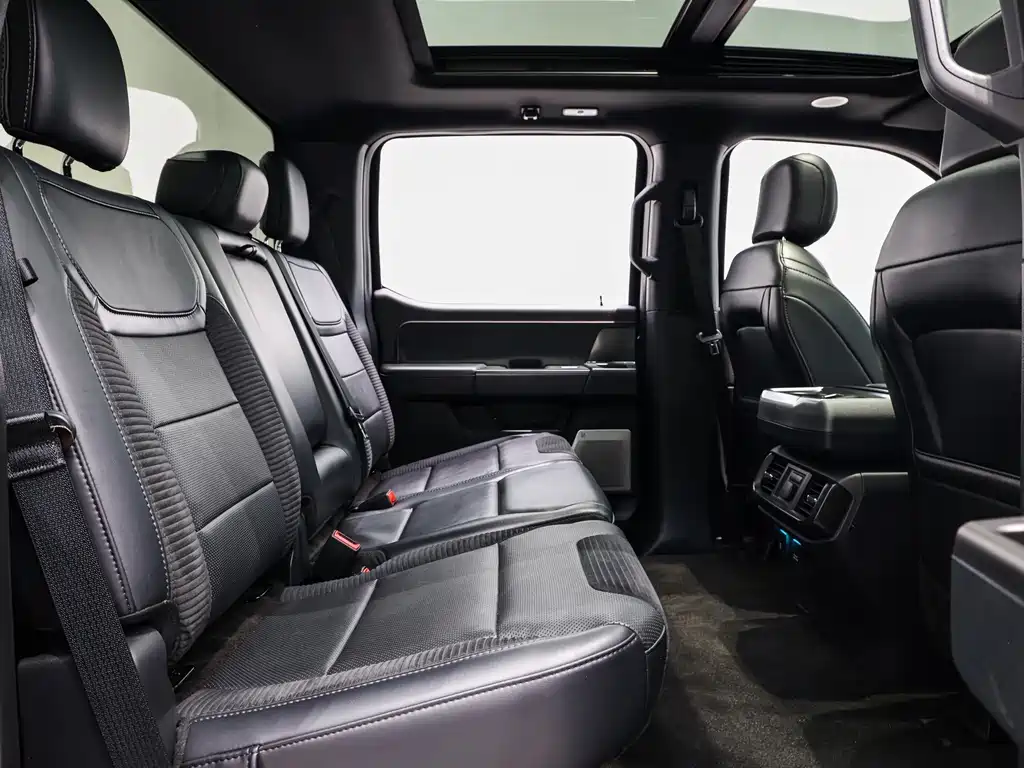 Ford F-150 Raptor 2022 3.5T Raptor купить на сайте DeffCars