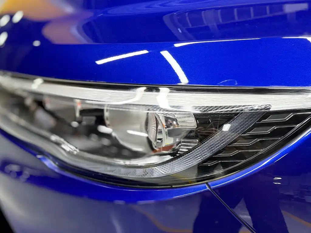 Hongqi H5 2020 1.8T automatic smart connected flag version купить на сайте DeffCars