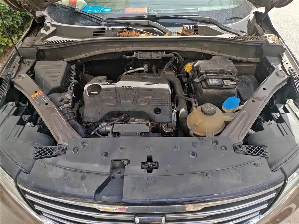 Roewe RX5 2019 20T two-wheel drive automatic 4G interconnected platinum version купить на сайте DeffCars
