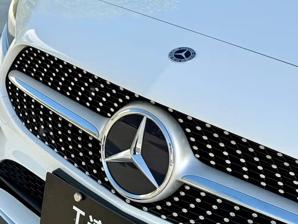 Mercedes-Benz A-Class 2022 A 200 L Sports Sedan Dynamic Type купить на сайте DeffCars