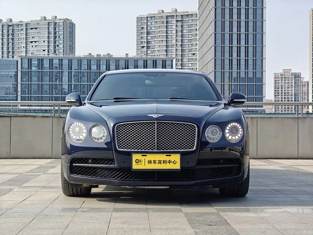 Flying Spur 2017 4.0T V8 Standard Edition купить на сайте DeffCars