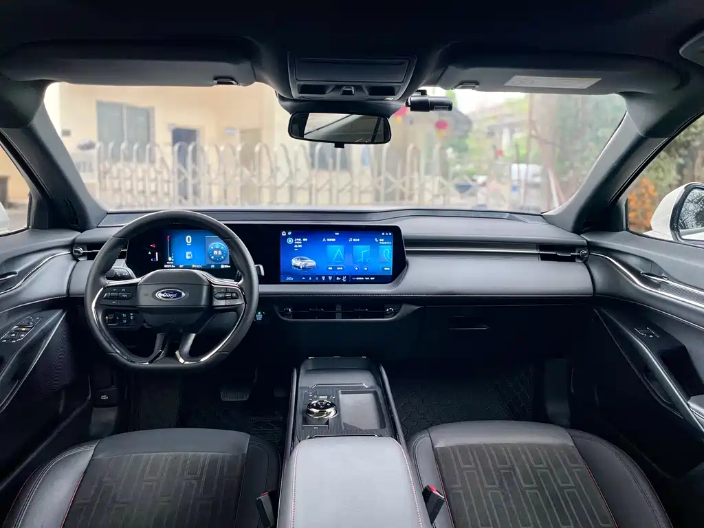 Mondeo 2025 1.5T EcoBoost Comfort Model купить на сайте DeffCars