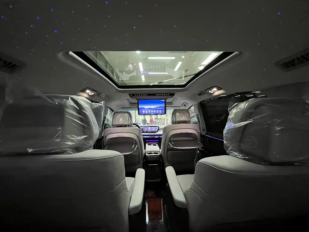 Buick GL8 2025 Lu Zun Exclusive Harmony Edition купить на сайте DeffCars