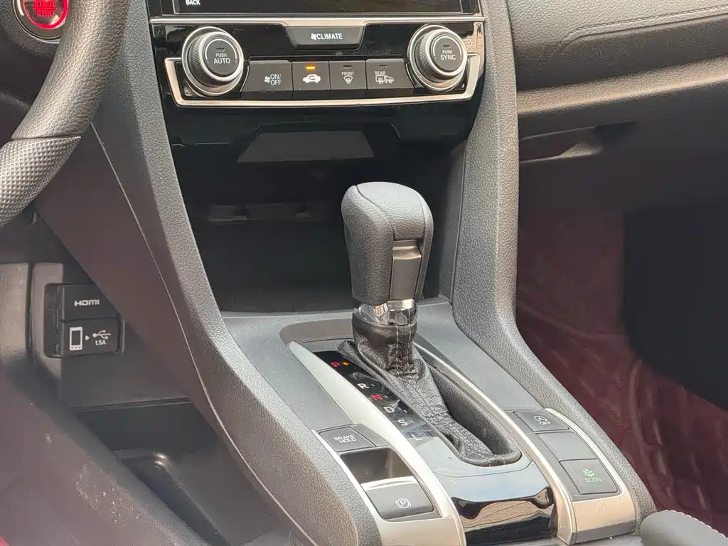 Civic 2016 220TURBO CVT Deluxe Edition купить на сайте DeffCars