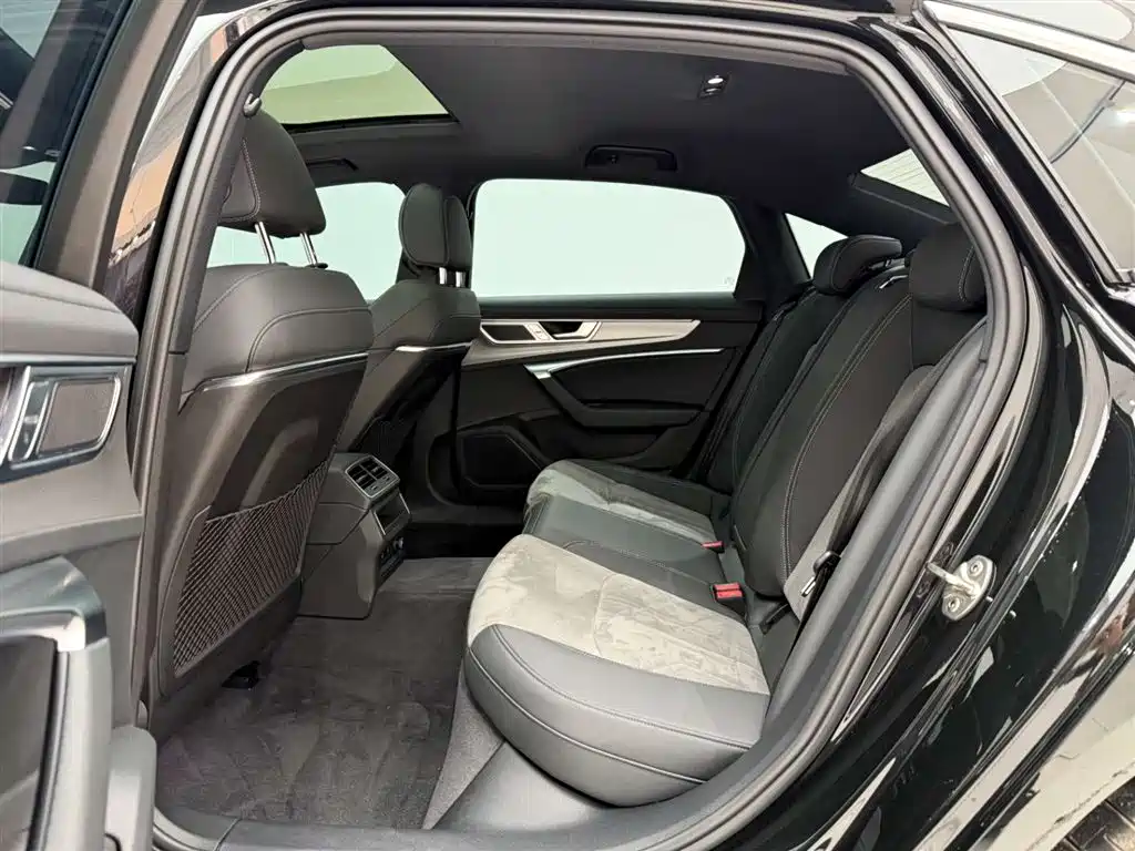 Audi A6L 2024 40 TFSI luxury and dynamic model купить на сайте DeffCars