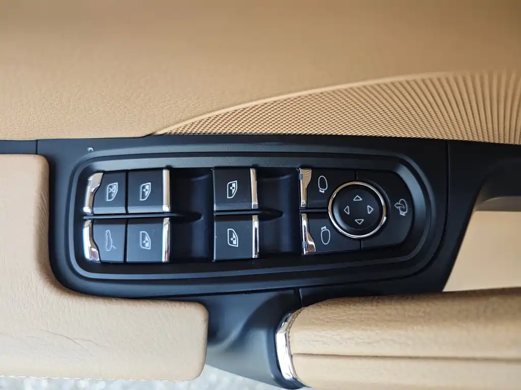 Cayenne 2015 Cayenne 3.0T купить на сайте DeffCars