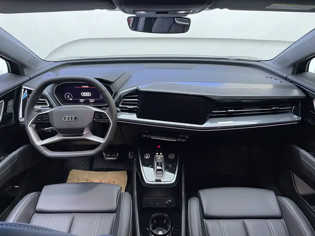 Audi Q4 e-tron 2024 40 e-tron Creative Edition купить на сайте DeffCars