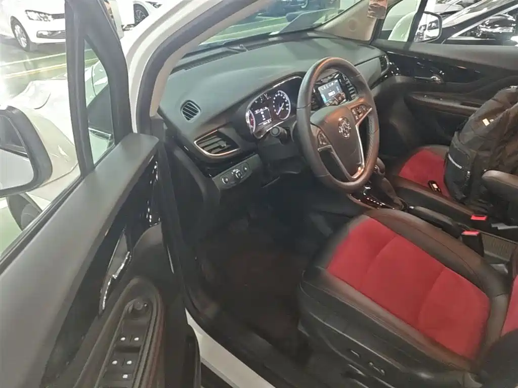 Encore 2018 18T automatic two-wheel drive urban elite купить на сайте DeffCars