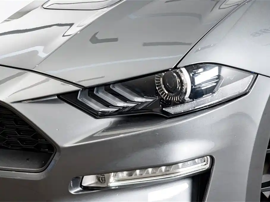 Mustang 2021 2.3T EcoBoost купить на сайте DeffCars