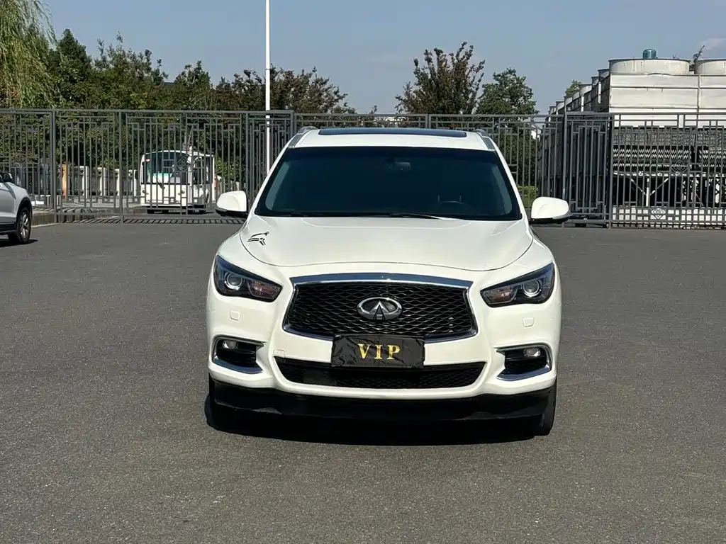 Infiniti QX60 Imported 2016 2.5 S/C Hybrid Two-wheel drive Excellent Edition National V купить на сайте DeffCars