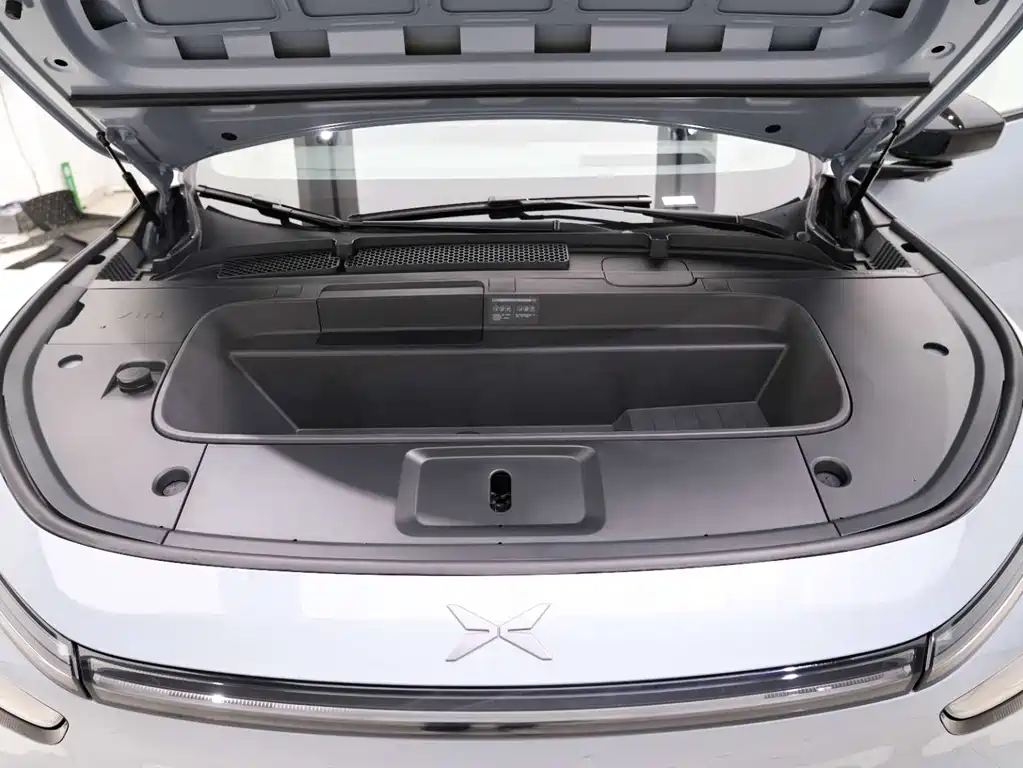 Xpeng G7 2025 Model 702 Super Long Battery Life Max купить на сайте DeffCars