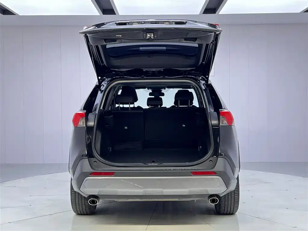 RAV4 Rongfang 2022 2.0L CVT two-wheel drive fashion version купить на сайте DeffCars