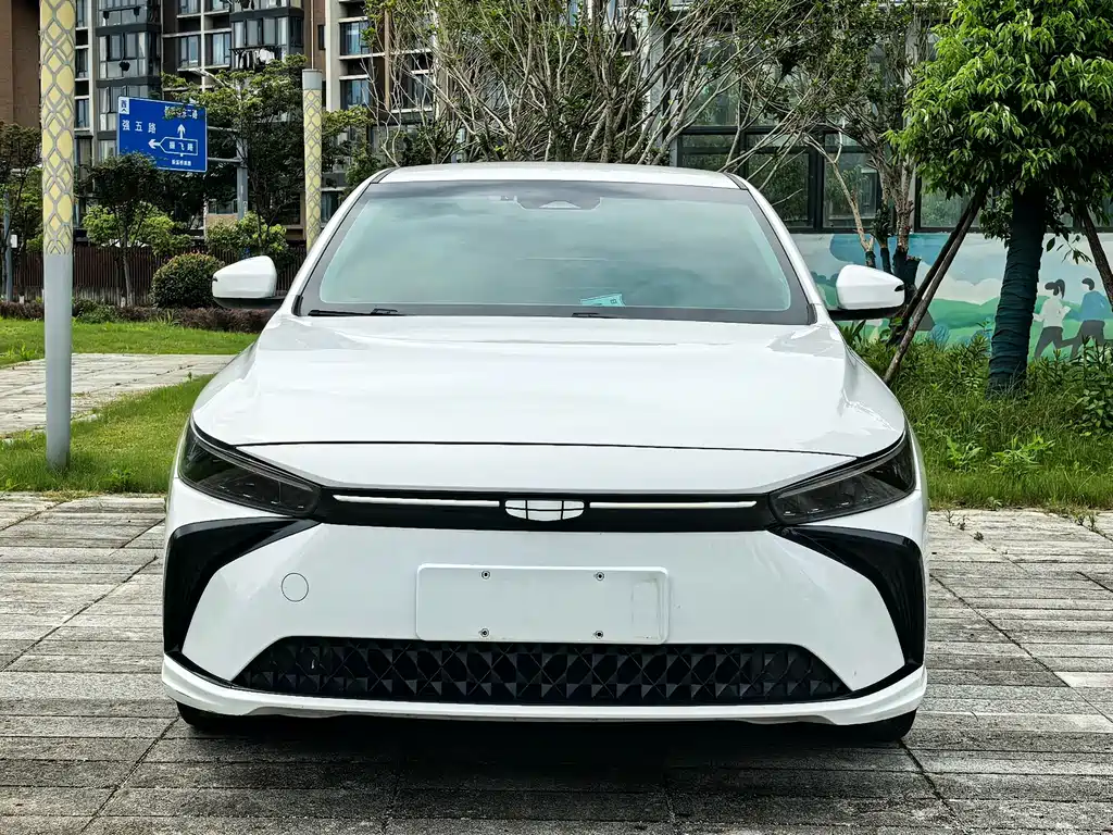 Geely Geometry G6 2024 500KM Premium Model купить на сайте DeffCars